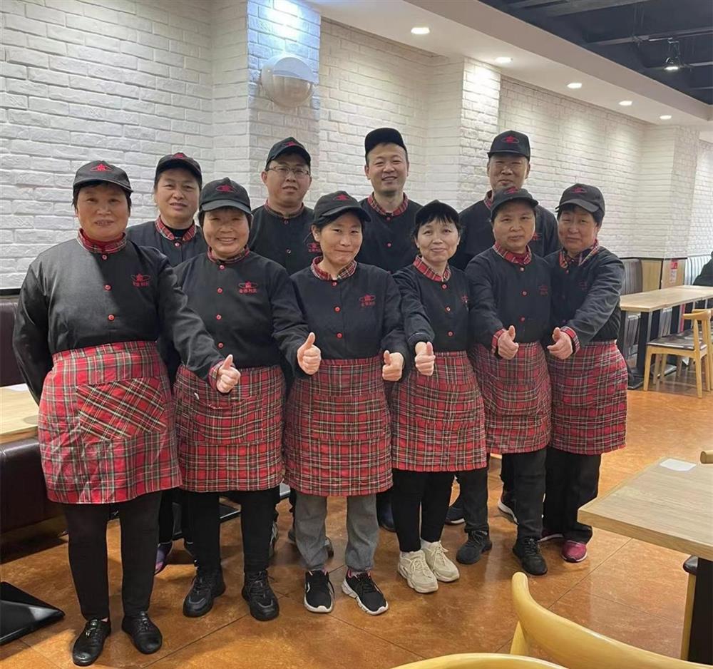 濟南金德利舜北餐飲服務(wù)合伙企業(yè): 服務(wù)民生塑造形象  誠心誠意回饋社會(huì )